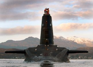 Dissuasion nucléaire britannique : incertitudes quant au renouvellement du programme Trident