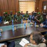 Les frappes « contre-terroristes » de Donald Trump au Nigeria : une logique transactionnelle aux relents impérialistes Visite des représentants de l’US Africa Command (AFRICOM) au Nigeria dans le cadre du renforcement du partenariat sécuritaire entre les deux pays, le 9 février 2026.
